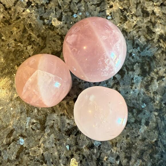 Rose Quartz Pink Crystal Mushroom Set of 3! - Picture 2 of 4